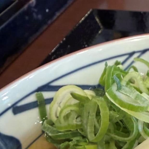 丸亀製麺で「冷かけうどん」を注文→店員に渡されたのは…… まさかの光景に「前代未聞や」「新手のプロポーズでは？」