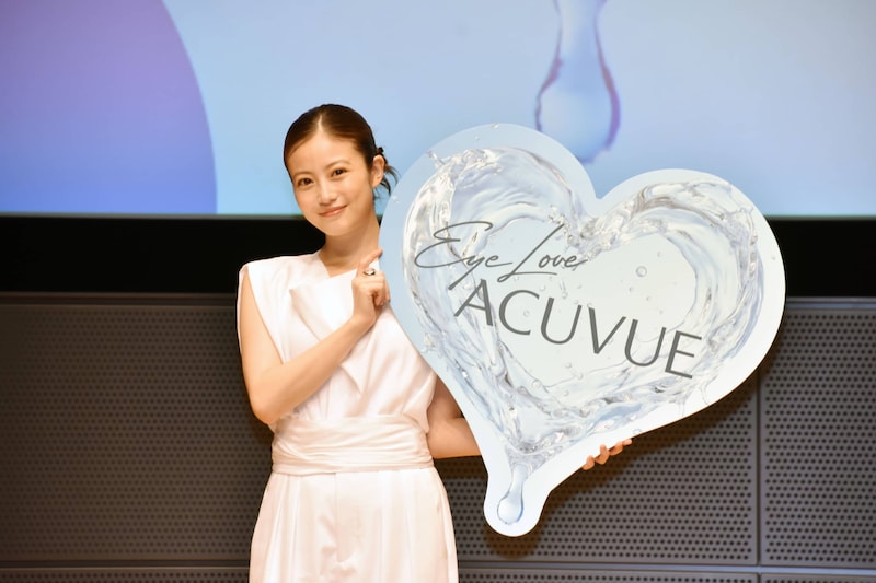 今田美桜、コンタクト初体験を振り返り興奮「世界が変わる」