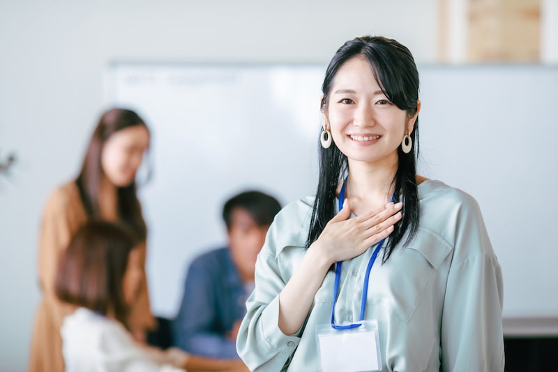 「女性が活躍する会社」ランキング！　2位は「ゆうちょ銀行」、1位は？