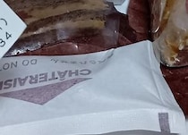 シャトレーゼで半額のケーキに遭遇→5個買ってウキウキで帰ると……　驚きの光景に「おめでとうございます」「すごーい！！」