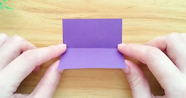 折り紙を“折って切って通すだけ”で…… 100均とは思えない豪華な飾りが完成「ええなぁ!」「すてきですね!」