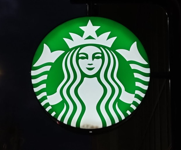 「家族全員で使っています」スタバの“ステンレスカップ”が大好評 「かわいくてお気に入り」「フラペチーノが最後まで冷えたまま飲めます」