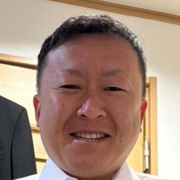 急きょワイシャツが必要になった夫→慌てて妻に頼んだら…… まさかの姿に「しぬwww」「息できんくない?」