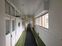 「大人こそ行くべき場所だった」　廃校を再生したノスタルジーの聖地。千葉・道の駅保田小学校の給食体験がエモすぎる「懐かしすぎて涙出る」「教室に泊まれるの最高かよ」