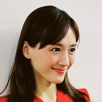 【画像】驚きの美デコルテ