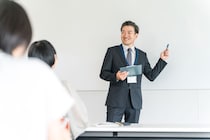 「大満足です」　“講義が高評価な首都圏の私立大学”！　ランキング上位大学に集まった声「超実践主義のコンサル養成所」「時代のスピード感に合った授業内容」