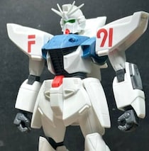 90年代のガンプラをモデラーが改修すると……　“迫力マシマシ”な仕上がりに驚きの声「すばらしい」「奥深さを感じます」