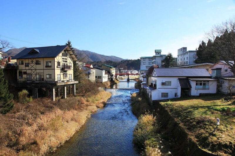 「初めての時の食事が忘れられない」山形県の“食事の評価が高い宿”ランキング1位→人気の秘密は……「高級な旅館やシティホテルにはない良さがある」「女将さんとご主人のお人柄も暖かい」