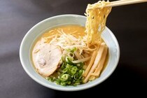 【50代が選ぶ】近所にできてほしい「中華・ラーメンチェーン」ランキングTOP25！　第1位は「一蘭」【2025年最新調査結果】