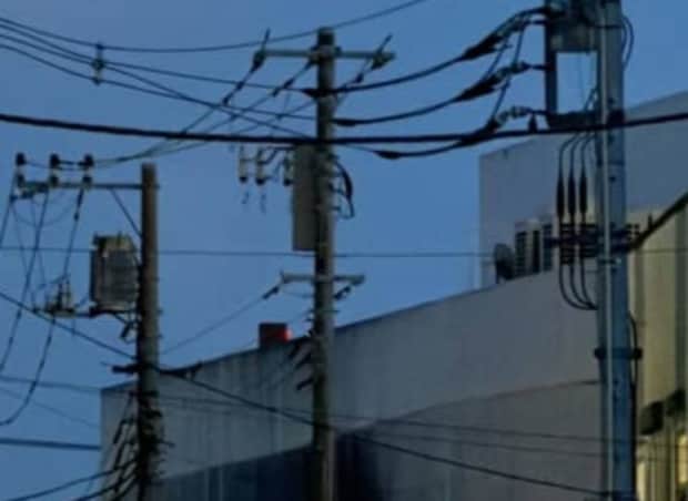 夫「もしもし、外見て！」→妻が夜空を見上げたら……　奇跡の絶景に「愛だわ」「ロマンチックが止まらない」