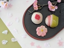 富山市の隠れた名物“あやめ団子”が人気のお店などを紹介！　富山県の「和菓子」の名店10選！