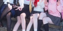 【画像】コスプレの全体を見る
