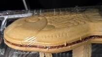 「様子のおかしいもん買えた！」　埼玉県春日部市のスーパーで発見→“二度見必至の商品”に「狂気を感じて好きです！笑」「ふざけすぎて滅！」