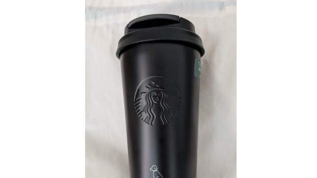母の日にスタバの“名入れタンブラー”をプレゼント→母から届いたLINEを見たら……　“驚きのメッセージ”に「オモロいけど地味にショックw」