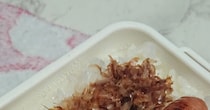 妻が52歳夫に作った「彩り皆無弁当」→開けたら……　「男はこういう弁当好きよ」まさかの中身に「テンション上がるわぁ」