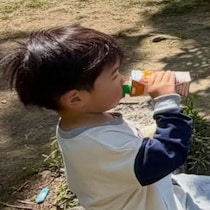 妻「下の子見とくからお兄ちゃん散歩連れてって」→夫と長男が2時間後……　衝撃の光景に「ちょっと待って山越えた？」