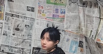 「低予算でドレスを作りたい」と新聞紙3部を取り出し……　衝撃の完成品に「すごい才能」「かっこよすぎます」