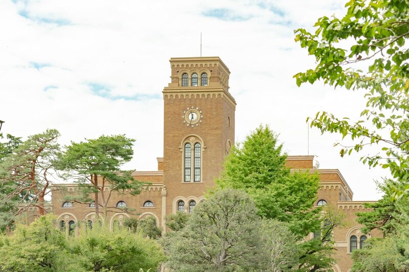 東大・京大以外で文系が特に強そうな「国立大学」ランキング! 2位は「大阪大学」、1位は?