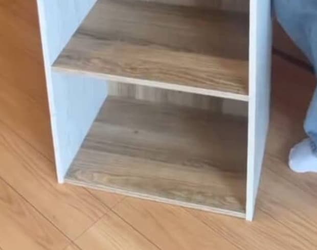 部屋で“浮いていた”カラーボックス→リメイクしたら……　雰囲気ガラリ「カラボ感減るんだ」「センス良すぎ」と21万再生