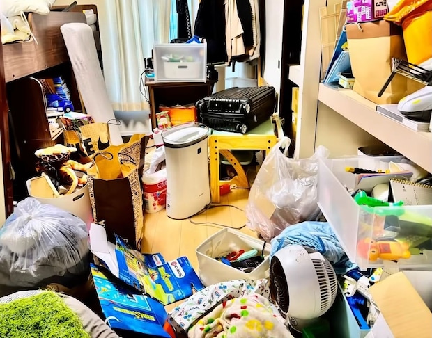 ゴミ屋敷育ちの主婦、家をガチで片付け……半年後、人生変わるレベルの“激変”に「凄い！キレイ！！」「映画を見るより号泣しました」