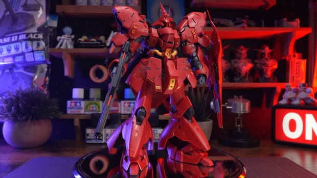 ガンプラを50時間かけて磨くと……　圧倒的な完成品に反響「さすがにかっこよすぎる」「苦労に見合った美しさ」