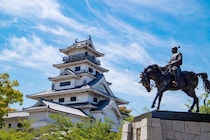 【男性に聞いた】「買ってきてほしい愛媛県のお土産」ランキング！　2位は「坊っちゃん団子（菓匠 うつぼ屋）」、1位は？