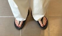 「すっごい盛れる」30代ママが選んだGUのパンツ→センス爆発の初夏コーデに「すごーく好き」「これ欲しかった」