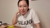 「めっちゃ痩せてる」“朝ドラ出演中”120万人登録のYouTuber、近影に驚きの声「びっくり」「8キロ太ったって言ってたのに……」