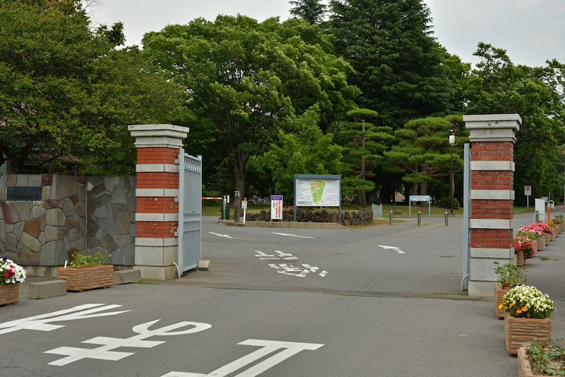 「滑り止めも◎のお買い得大学」　関西在住者が選ぶ“入学してみたい国立大学”ランキング上位に「田舎だけどとてもいい学校」「理系を学びたい人にはピッタリ」の声