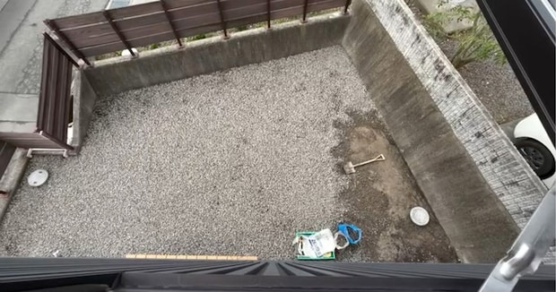 殺風景な砂利の庭→構想3年かけて……まさかの現在が42万再生「すごーーーい！！！」「憧れます、涙出てきた」
