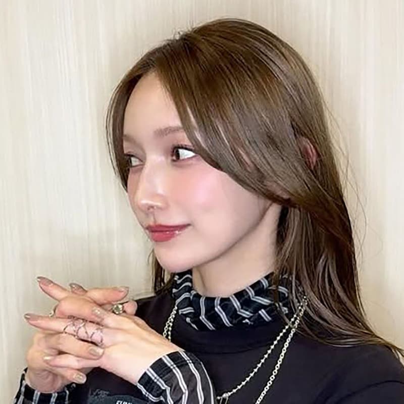 「裾上げしてあげたい」後藤真希が着用した“まさかの服”にSNSざわつく「芸能人しかはけないやつ」「秒で踏んでこける」