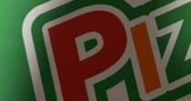 セブン-イレブンで買ったピザ→箱を見ると……「“嘘”だろ」　まさかのデザインが110万表示「良すぎるなこれw」「ゲームに登場しそうw」