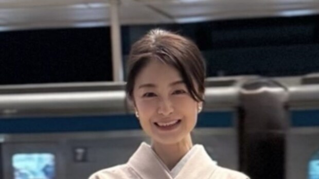 “桜が散った時期”に桜柄の着物を着る女性→実は……「わ~」 驚きの姿に「素敵すぎてすれ違ったらガン見してしまいそう」