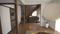 築50年以上の“昭和の古い家”→大改造から10カ月後……　憧れの空間に「センスが光ってますね」「夢があります！」