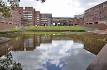 「一人暮らしのために整備された街」　関西在住者が選ぶ“入学してみたい国立大学”ランキング上位に「モノづくりのハードもソフトも学べる」「オムニバス形式で教われる」の声