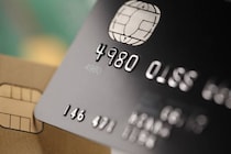 【40代に聞いた】「次に口座を開設したい銀行」ランキング！　2位は「ゆうちょ銀行」、1位は？