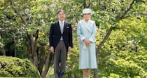 天皇皇后両陛下、園遊会のお土産“1個800円超えの和菓子”が話題　「一度は食べてみたいなあ」「菊の御紋がついていますね」
