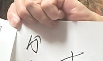 【画像】おばあちゃんが出してきたカンペ