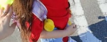 小1娘「学校行きたくない！」→登校日、ママの工夫で“まさかの姿”に「すぐ人気者になれそう」「おしゃれは武装！」