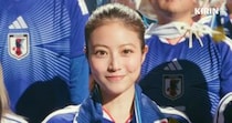 【画像】今田美桜の背後にいたのは……