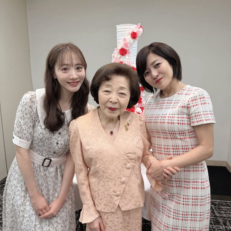 「ため息がでるほど」“梨園の妻”能條愛未、まさかのウエディングケーキを公開「とんでもない規模の披露宴」