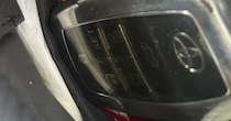 3児ママが買い物へ→持っていたバッグを開けたら……「なぜそこに！」　まさかの光景に「吹いたwww」「本日のクスッと大賞」