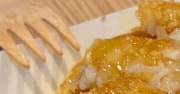 朝マックの“ハッシュドポテト”をフォークで崩したら……　「えっ」「初めて見る」まさかの光景に「ついにバレてしまったか」