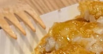 朝マックの“ハッシュドポテト”をフォークで崩したら……　「えっ」「初めて見る」まさかの光景に「ついにバレてしまったか」
