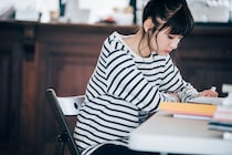 【関西在住者に聞いた】「東大・京大以外で文系が特に強そうな国立大学」ランキング！　2位は「神戸大学」、1位は？
