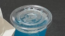 【画像】夫が出張、妻の寂しい食卓を見る