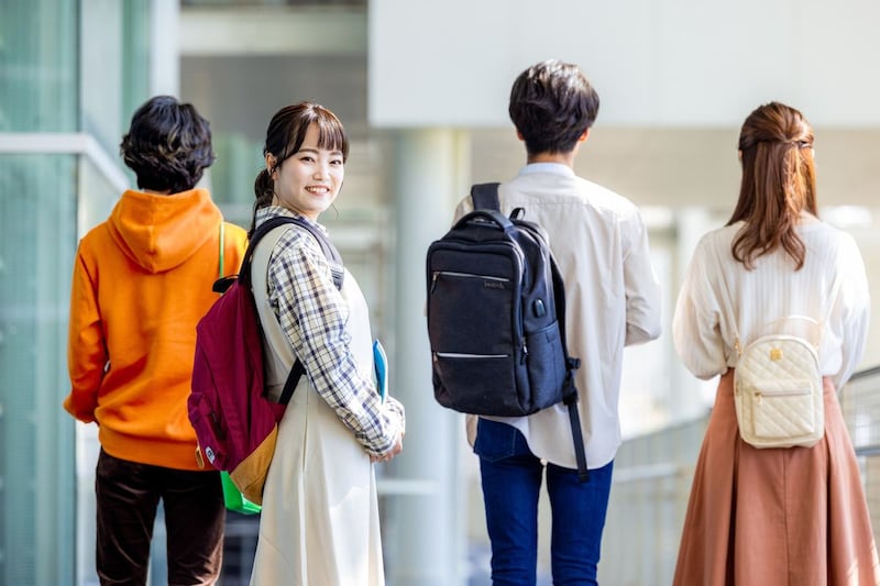【50代に聞いた】優秀な学生が多いと思う「GMARCH・早慶上理ICU・日東駒専」の大学ランキング! 2位は「慶應義塾大学」、1位は?