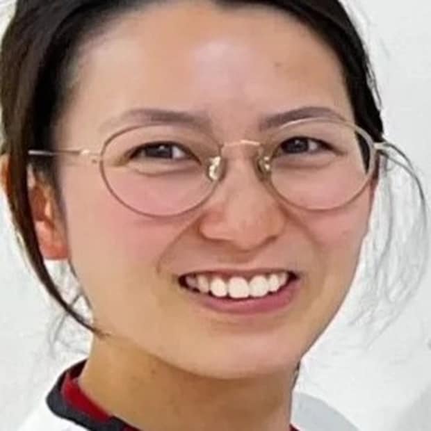 夫に「色気感じない」と言われた28歳女性→垢抜けを決意し……現在の姿に「えーー！！！」「変身されましたね！」