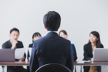 【関西在住者に聞いた】就職力が強そうな「GMARCH・早慶上理ICU・日東駒専」の大学ランキング！　2位は「慶應義塾大学」、1位は？