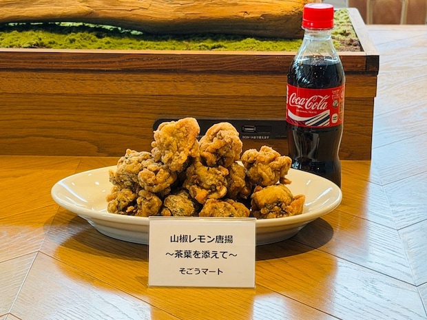 「箸折れるレベルの巨大からあげ」──からあげグランプリで入賞した“コカ・コーラと合う”10種類のからあげ→全部食べてみた「でかすぎない?」